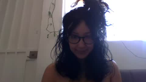 _tutti_frutti_ online show from 26, 1, 2025