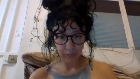 _tutti_frutti_ online show from 28, 2, 2025