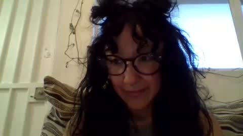 _tutti_frutti_ online show from 8, 3, 2025