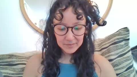 _tutti_frutti_ online show from 2, 10, 2025