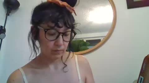 _tutti_frutti_ online show from 28, 11, 2025