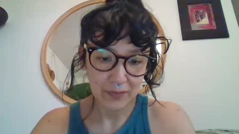 _tutti_frutti_ online show from 6, 1, 2026