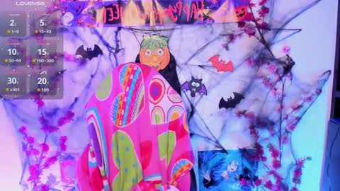 Snapshot of _urcutekitty chatting on 18, 10, 2025 online show from 18, 10, 2025