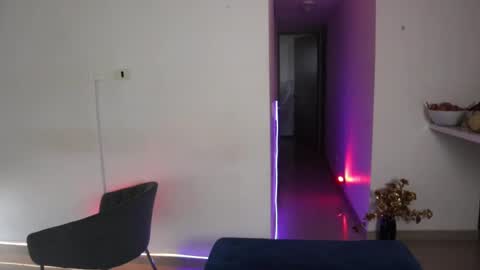 Anastasia Vahos online show from 24, 2, 2025