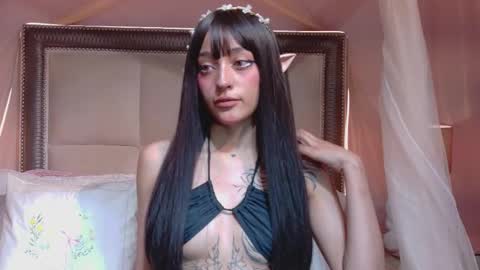 Snapshot of _valuu chatting on 18, 11, 2025 Valuu online show from 18, 11, 2025