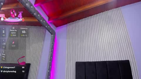 Veronica  online show from 10, 10, 2025