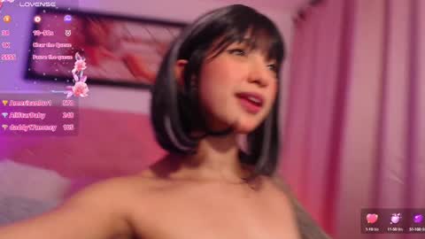 Snapshot of _victoria_florez chatting on 1, 2, 2025 VICTORIA online show from 1, 2, 2025