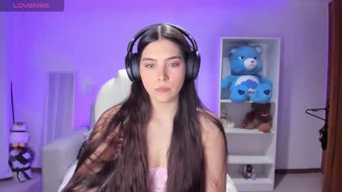 Snapshot of _wdreamgirl chatting on 25, 11, 2025 Fernanda online show from 25, 11, 2025