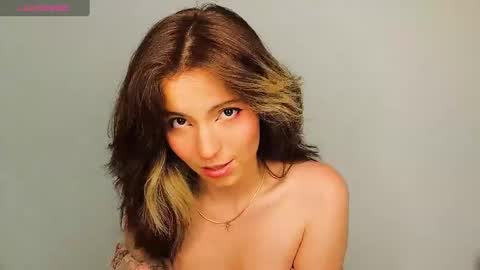 _yourcherrybomb online show from 10, 1, 2025