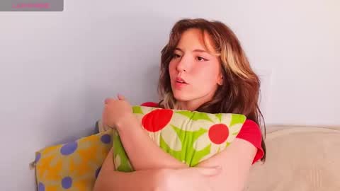 _yourcherrybomb online show from 12, 1, 2025