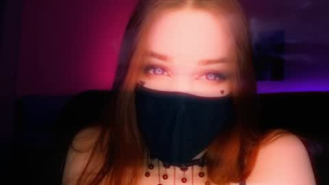 Snapshot of _yourwetdreams_ chatting on 3, 1, 2025 Roxy online show from 3, 1, 2025