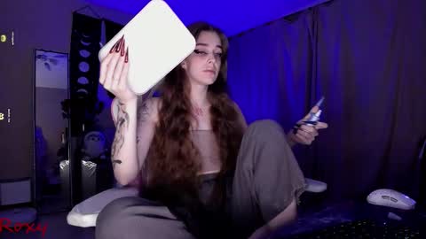 Snapshot of _yourwetdreams_ chatting on 29, 9, 2025 Roxy online show from 29, 9, 2025