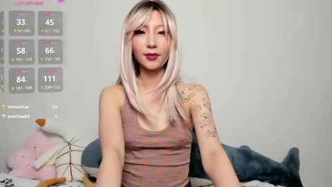 Snapshot of _yuriko chatting on 26, 5, 2026 Mia online show from 26, 5, 2026