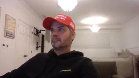 Snapshot of _zeus____ chatting on 8, 1, 2025 Zeus online show from 8, 1, 2025