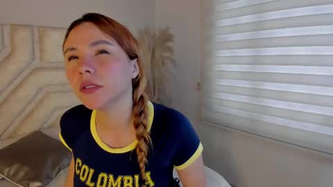 Zoe  online show from 23, 6, 2026