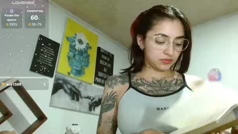 Snapshot of _zoebakers chatting on 18, 6, 2026 Zoe online show from 18, 6, 2026