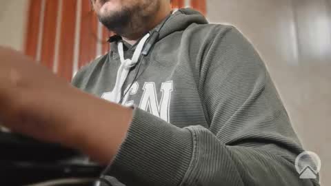 Snapshot of a4h_odin chatting on 8, 10, 2025 Sleepy owl online show from 8, 10, 2025