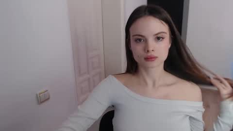 Snapshot of a_ariella_ chatting on 1, 12, 2025 a_ariella_ online show from 1, 12, 2025