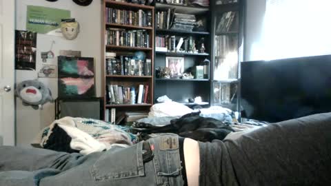 Snapshot of a_bored_dragon chatting on 27, 9, 2025 A Bored Dragon online show from 27, 9, 2025