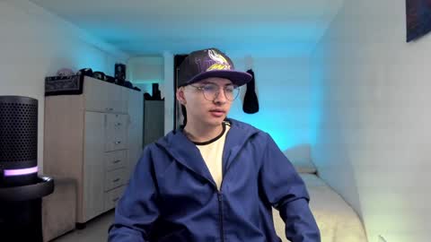 alejo online show from 15, 12, 2024