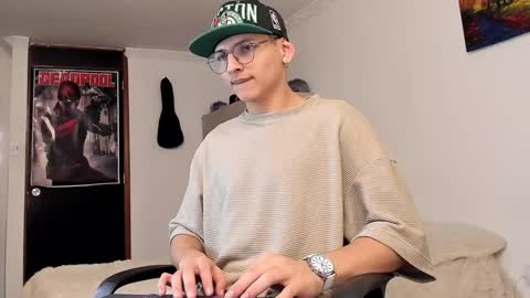 alejo online show from 24, 12, 2024