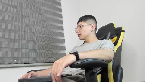 alejo online show from 3, 2, 2025