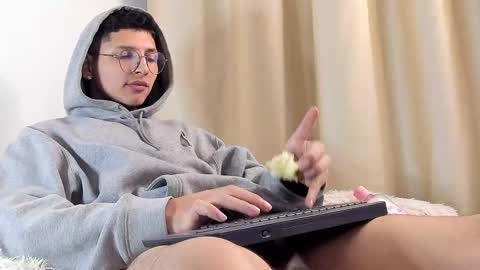 alejo online show from 9, 2, 2025