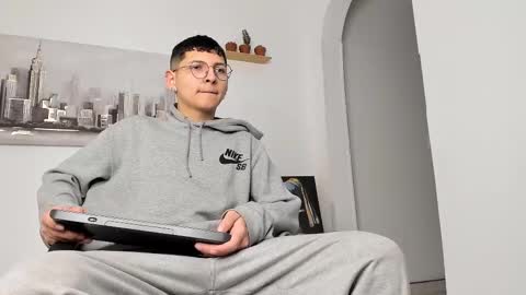 alejo online show from 6, 3, 2025