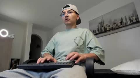 alejo online show from 11, 3, 2025