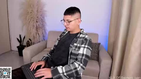 a_lejandro_0_8 online show from 17, 4, 2026