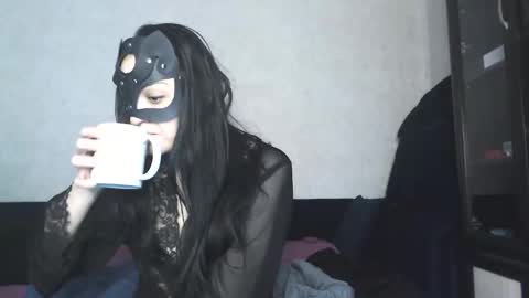 Snapshot of a_love_couple chatting on 13, 9, 2025 a love couple online show from 13, 9, 2025