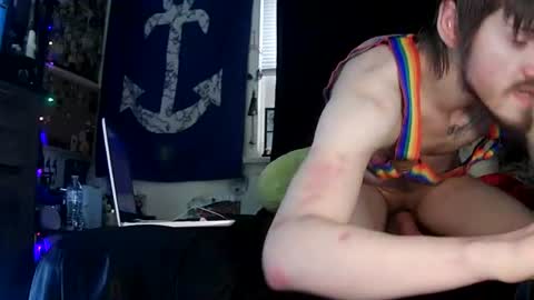 Snapshot of a_twinkie chatting on 30, 11, 2025 Chris online show from 30, 11, 2025