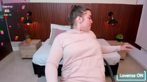 Abby Lee  online show from 3, 11, 2025