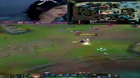 Snapshot of aaeryn chatting on 14, 7, 2026 Aaeryn online show from 14, 7, 2026