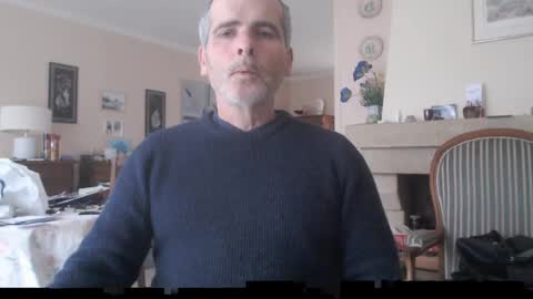 Snapshot of aalex1717 chatting on 10, 1, 2025 Aalex1717 online show from 10, 1, 2025