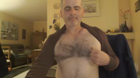 Snapshot of aalex1717 chatting on 7, 3, 2025 Aalex1717 online show from 7, 3, 2025