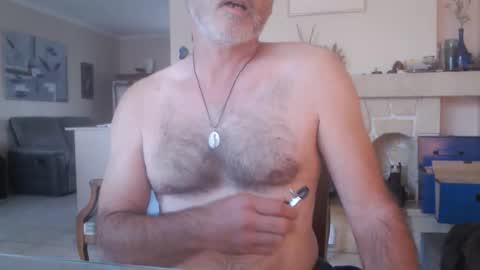 Snapshot of aalex1717 chatting on 18, 9, 2025 Aalex1717 online show from 18, 9, 2025