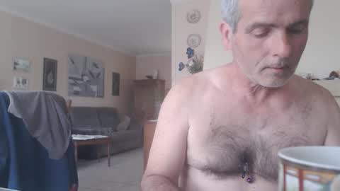 Snapshot of aalex1717 chatting on 29, 4, 2026 Aalex1717 online show from 29, 4, 2026