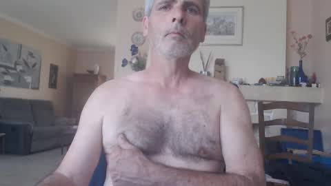 Snapshot of aalex1717 chatting on 1, 5, 2026 Aalex1717 online show from 1, 5, 2026