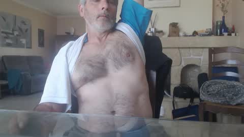 Snapshot of aalex1717 chatting on 9, 5, 2026 Aalex1717 online show from 9, 5, 2026