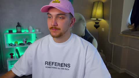 Alex online show from 4, 2, 2025