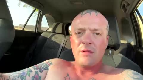 Snapshot of aarmun37 chatting on 4, 1, 2025 aarmun37 online show from 4, 1, 2025