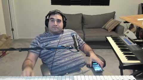 Snapshot of aaroleplayer chatting on 8, 3, 2026 Aaron online show from 8, 3, 2026