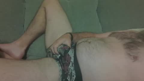 Snapshot of aaron082 chatting on 10, 10, 2025 aaron082 online show from 10, 10, 2025