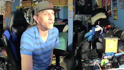 Snapshot of aaron111dub chatting on 27, 4, 2026 NorCalLongSlong online show from 27, 4, 2026