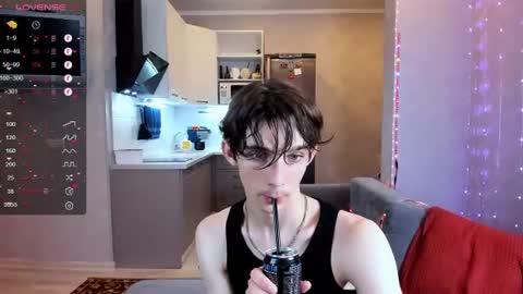 Aaron Bang online show from 28, 6, 2026