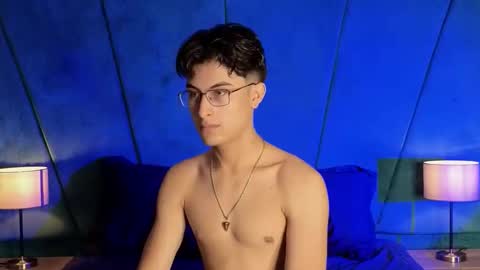 Aaron Ezequiel online show from 2, 12, 2025