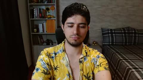 Aaron online show from 25, 5, 2026