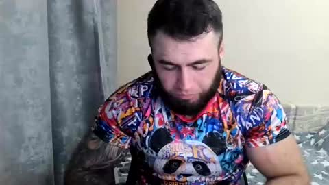 Snapshot of aaron_royal chatting on 20, 6, 2026 Davin tayl online show from 20, 6, 2026