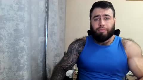 Snapshot of aaron_royal chatting on 4, 7, 2026 Davin tayl online show from 4, 7, 2026
